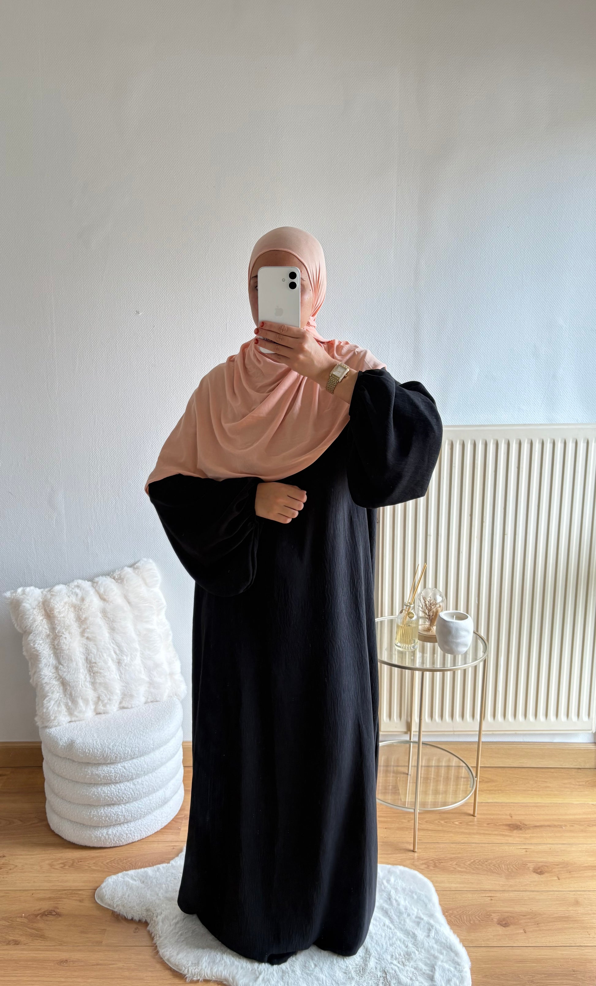 Abaya Manel