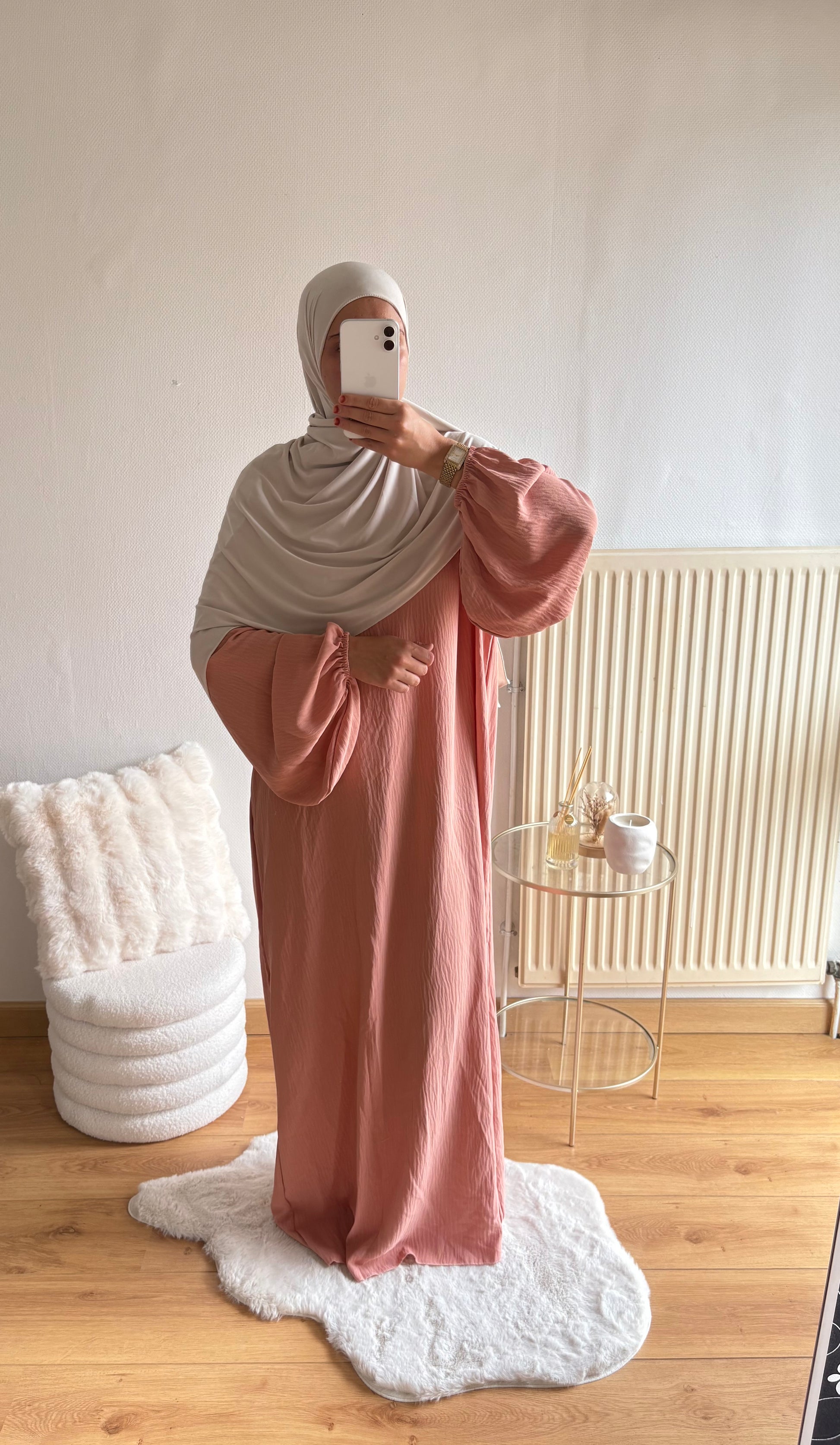 Abaya Manel