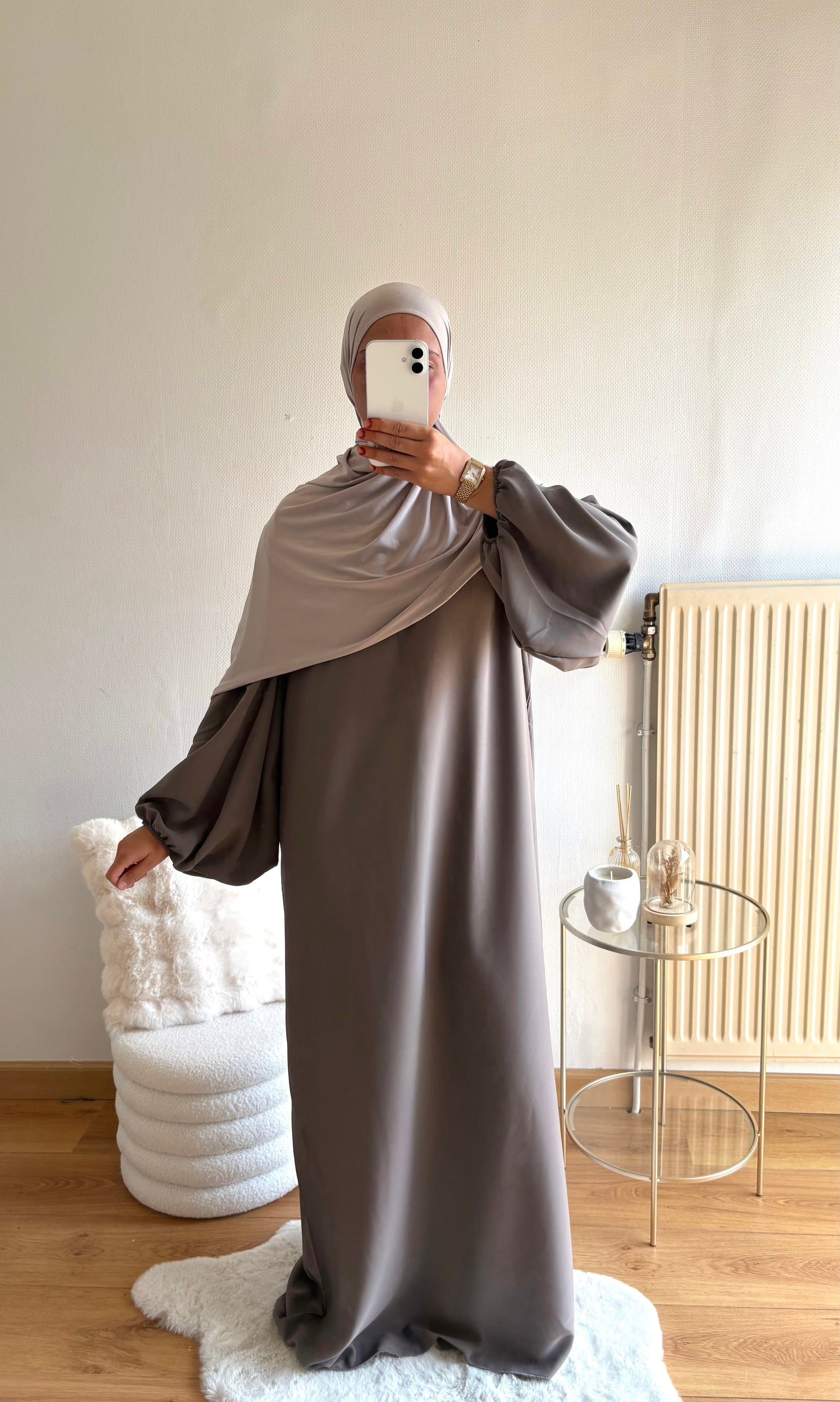 Abaya Lia