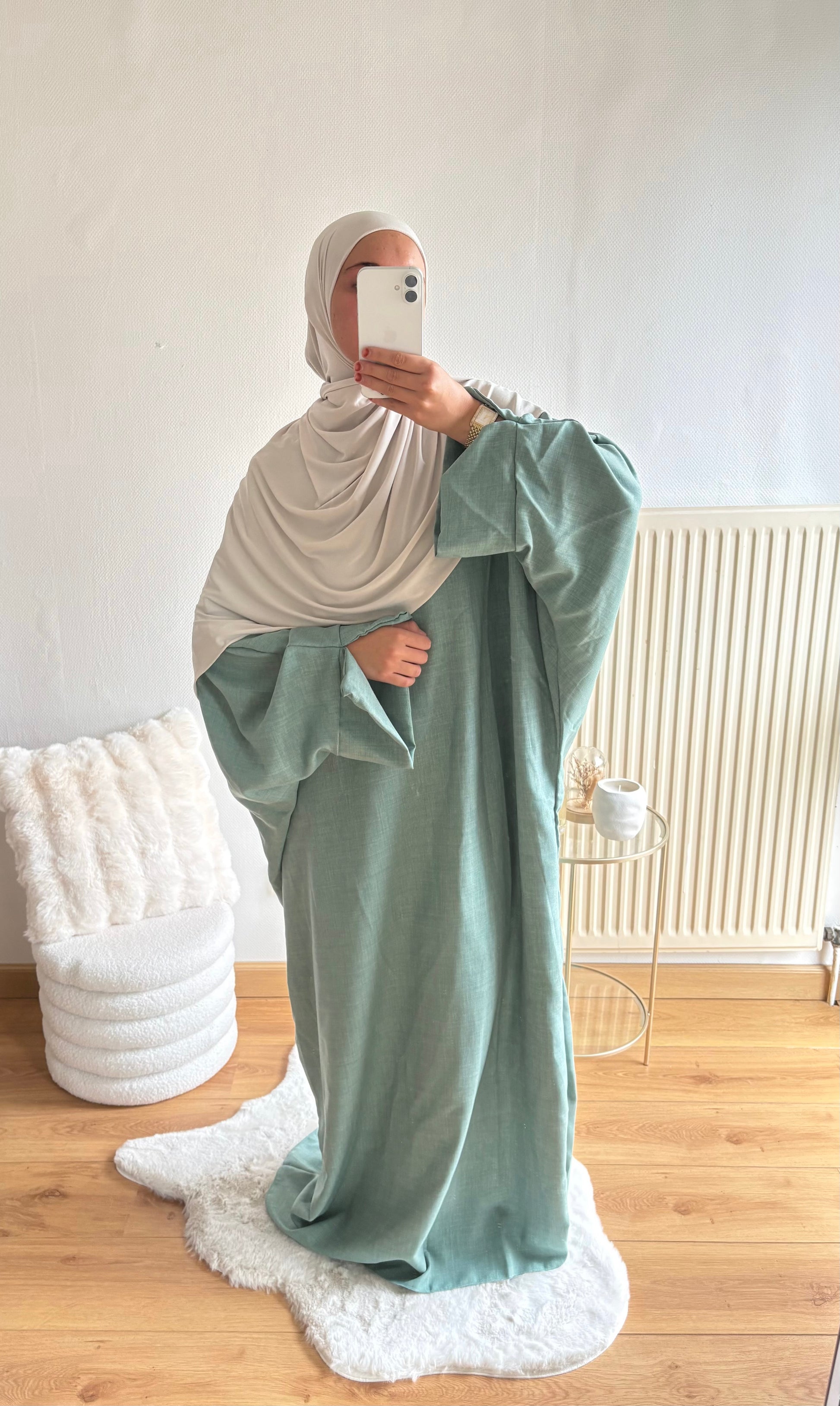 Abaya Layan