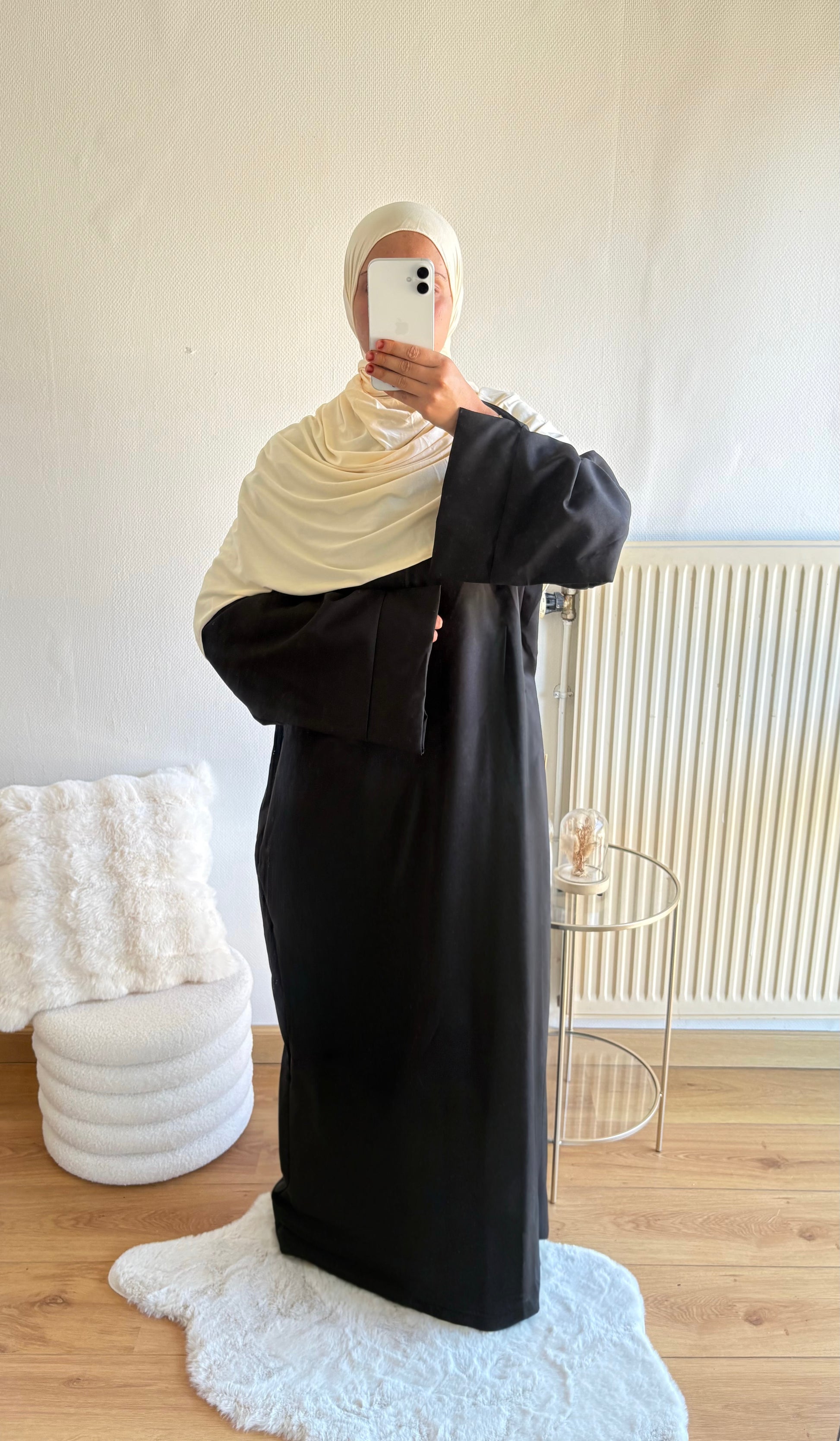 Abaya Lina