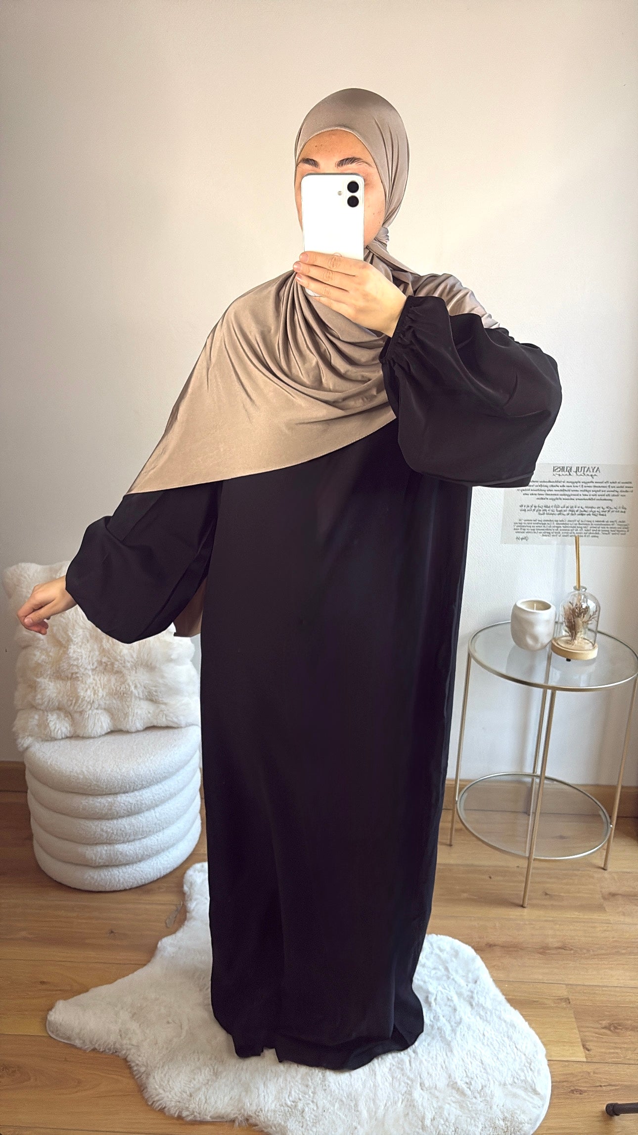 Abaya Lia