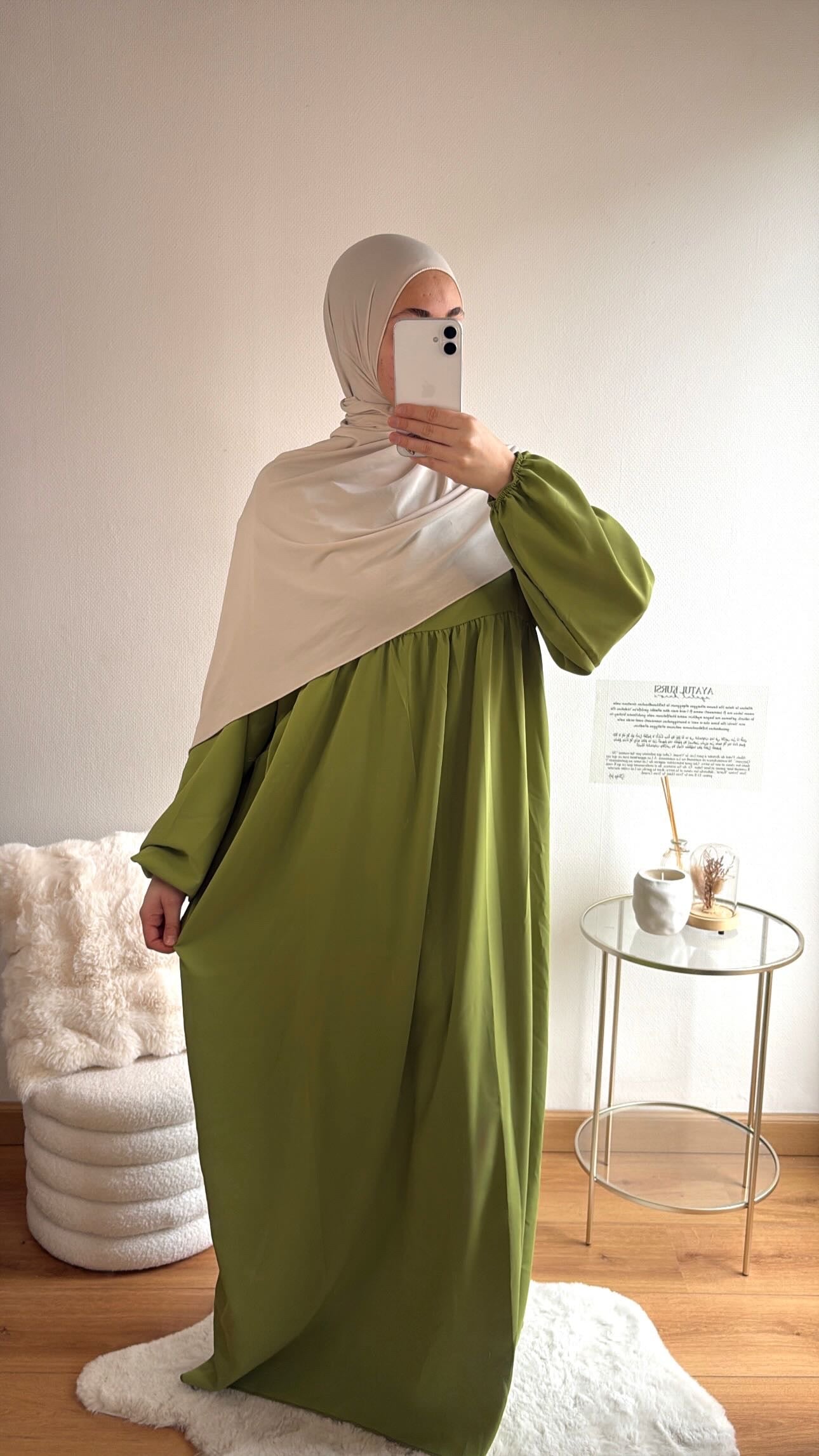 Abaya Amirah